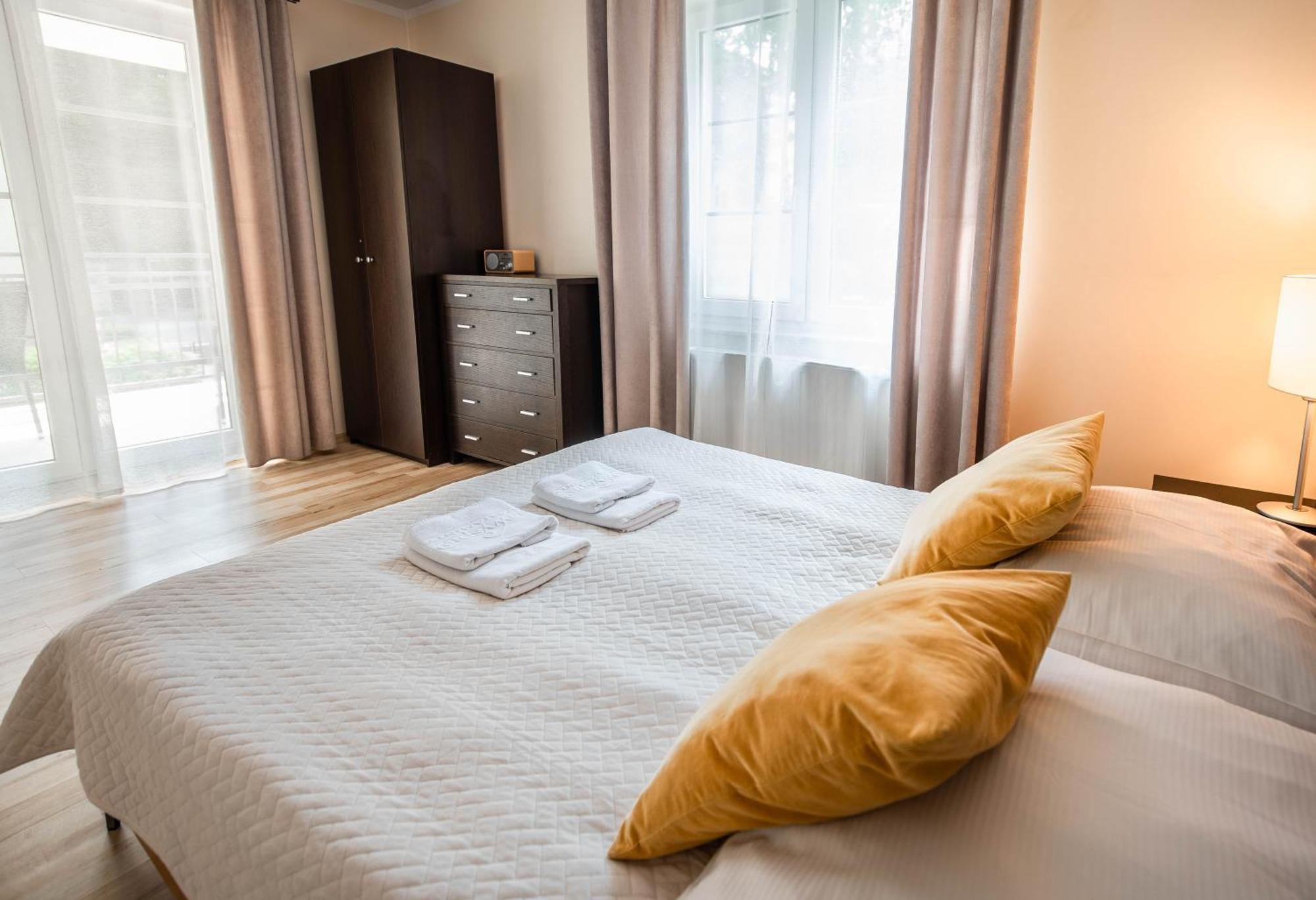 Apartamenty Na Wyspie - Villa Park - Parking 슈비노우이스쳬 외부 사진