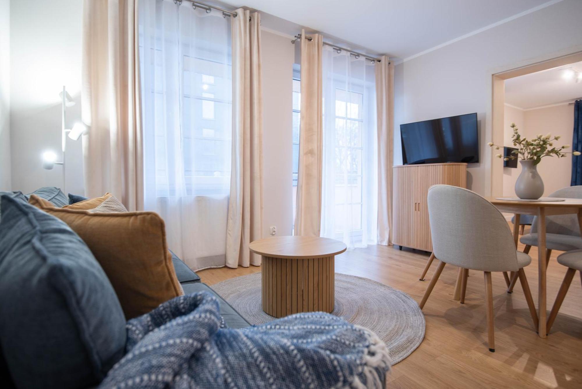 Apartamenty Na Wyspie - Villa Park - Parking 슈비노우이스쳬 외부 사진