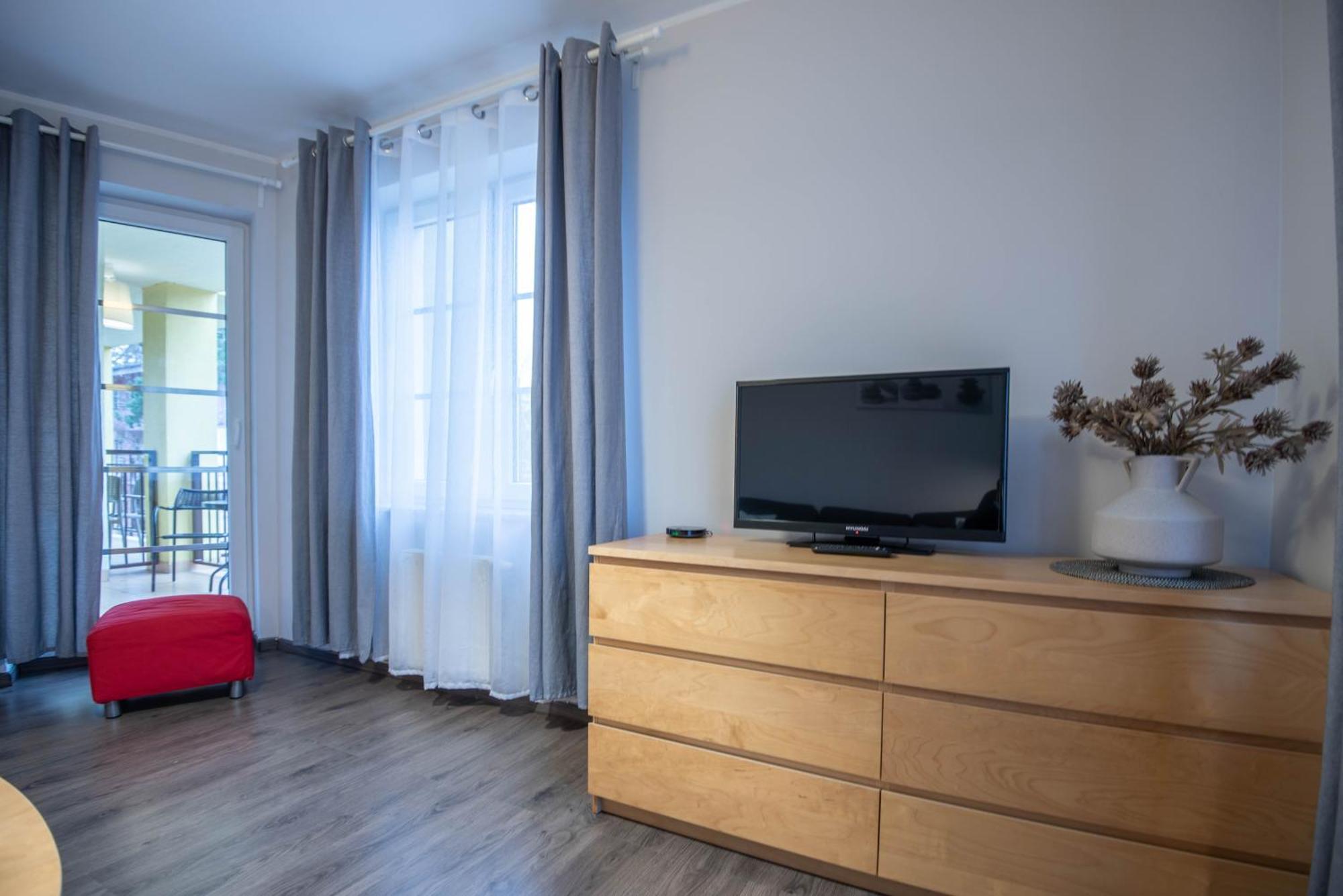 Apartamenty Na Wyspie - Villa Park - Parking 슈비노우이스쳬 외부 사진