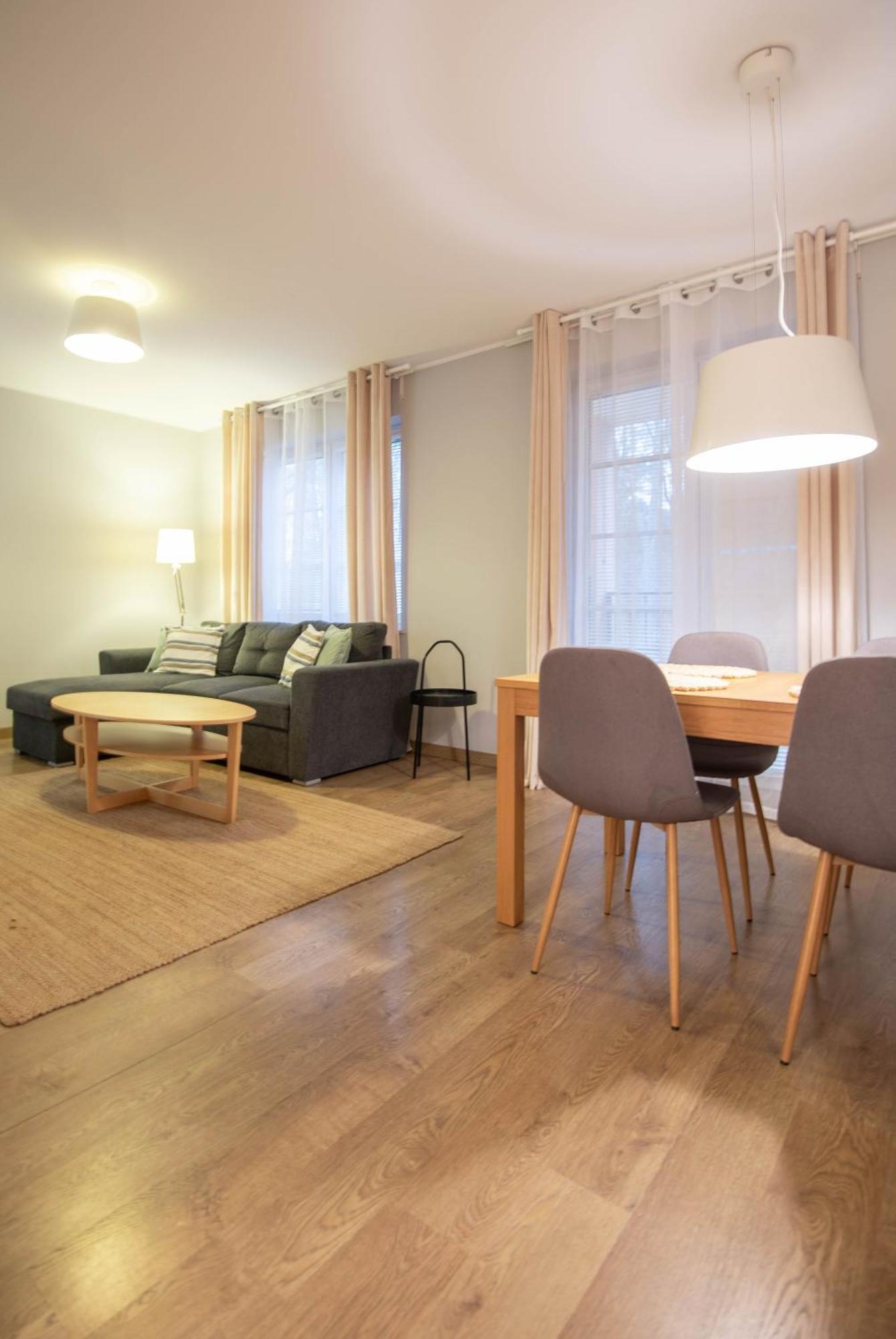 Apartamenty Na Wyspie - Villa Park - Parking 슈비노우이스쳬 외부 사진